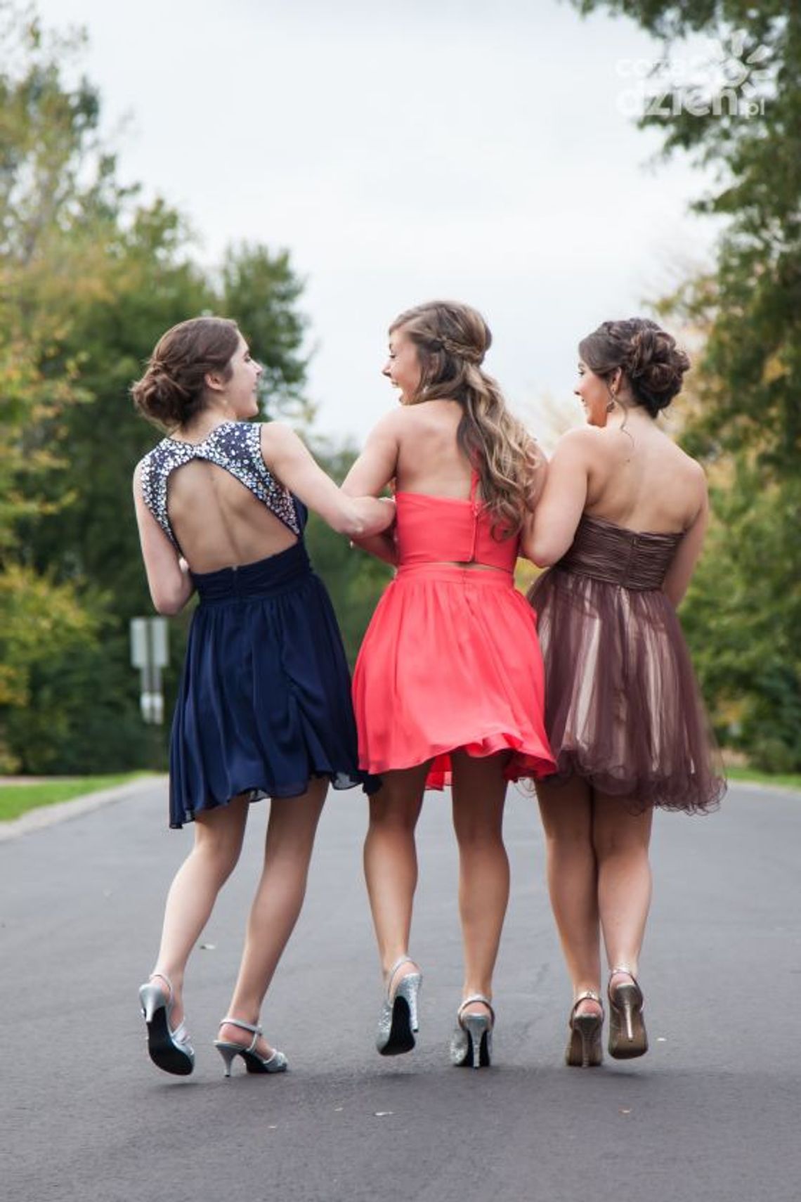 Najmodniejsze sukienki na wesele