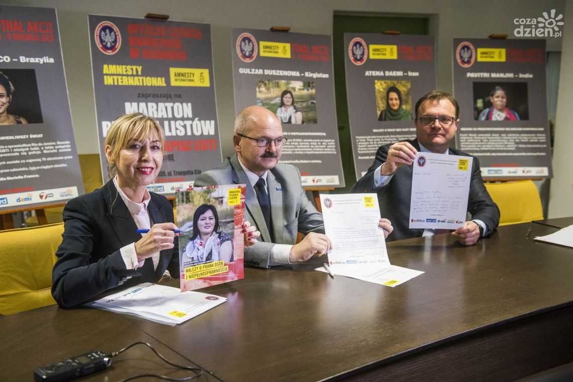 Napisz list w obronie łamanych praw obywateli