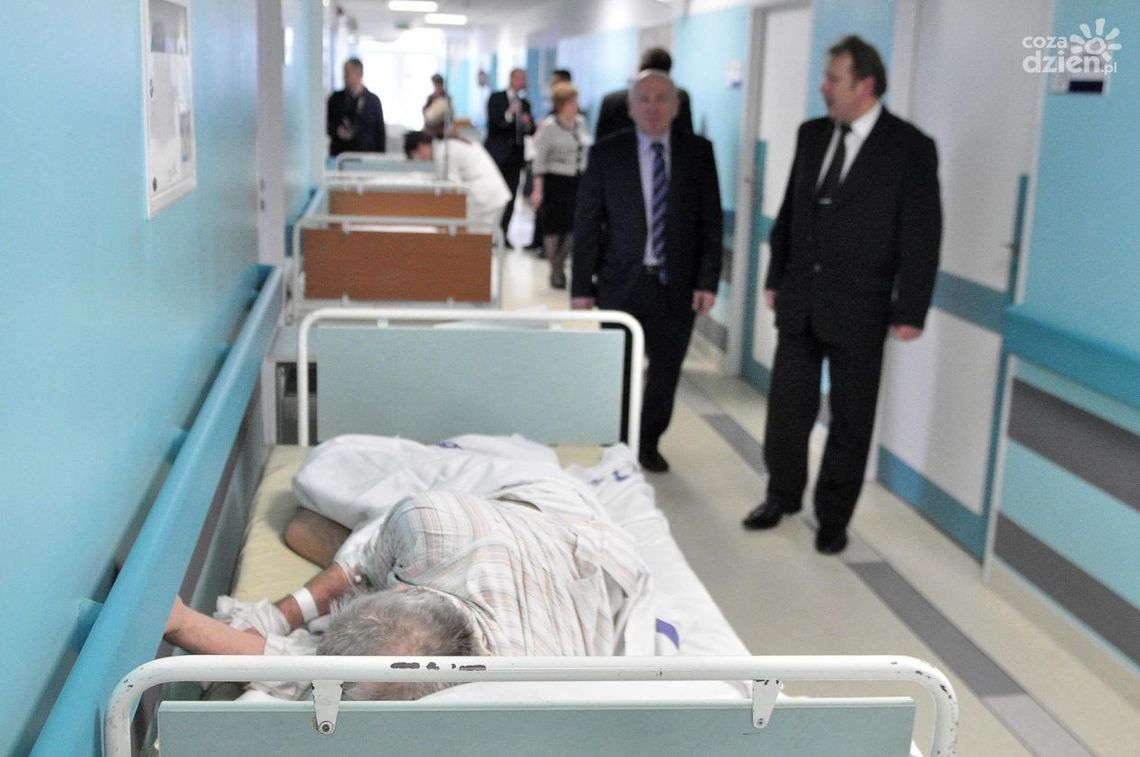 NASZ KOMENTARZ: Granice politycznego lansu