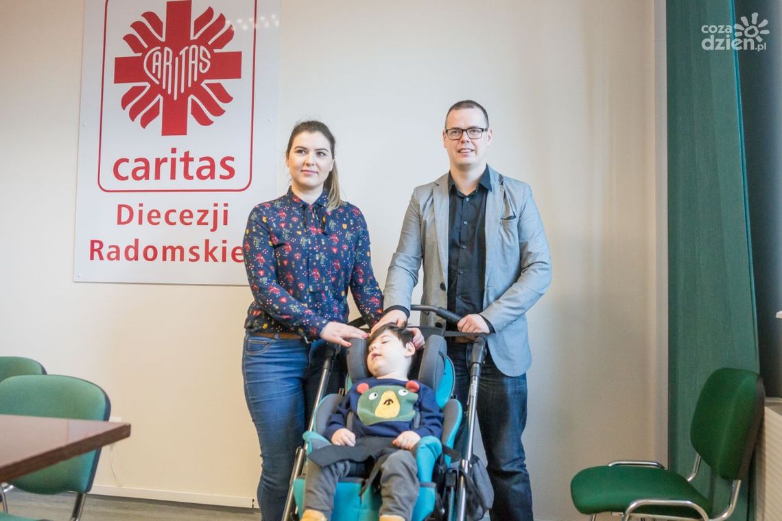 "Nasz syn potrzebuje specjalnego urządzenia do komunikowania się"