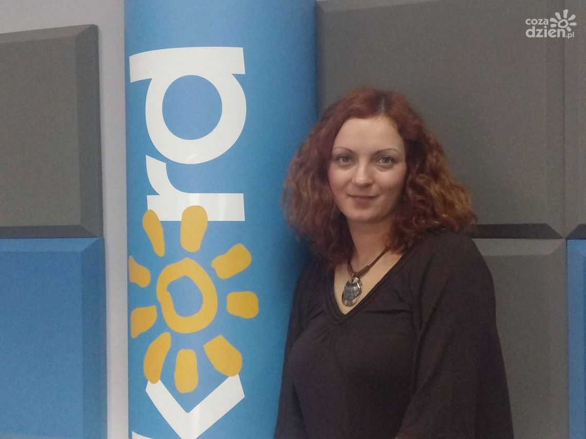 Natalia Rogińska - Rozmowa w studiu lokalnym Radia Rekord Natalia Rogińska - Rozmowa w studiu lokalnym Radia Rekord