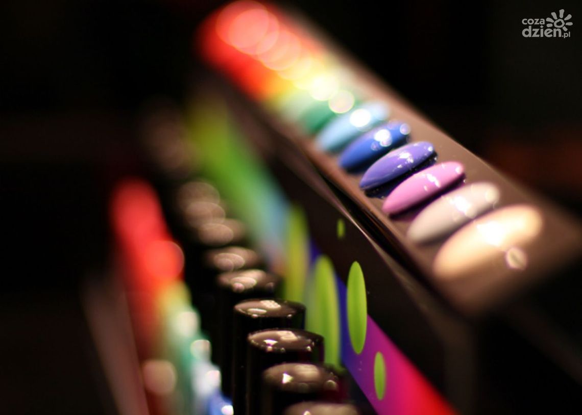 Nie bój się zaszaleć z makijażem ślubnym! Nie bój się zaszaleć z makijażem ślubnym!