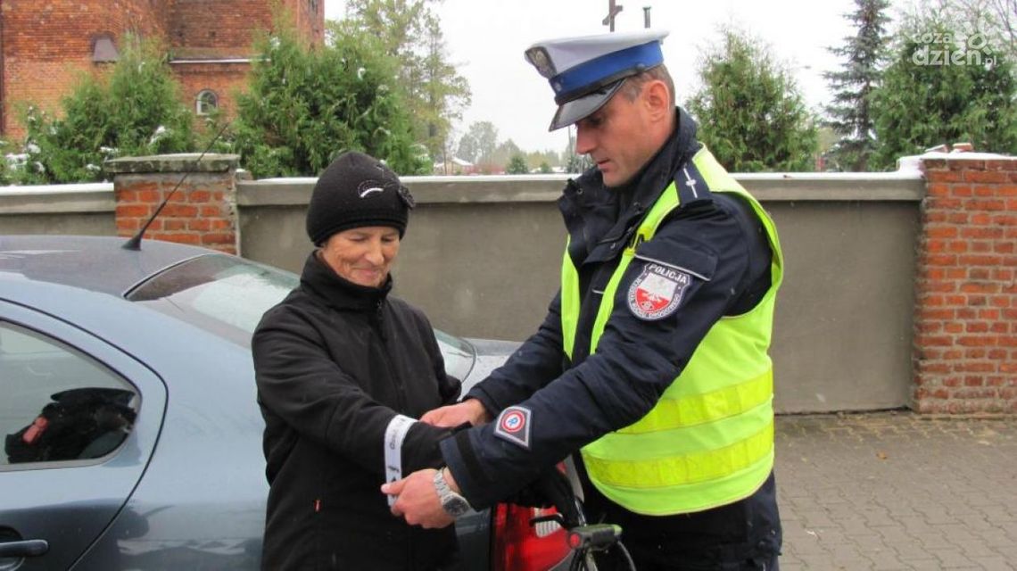 Nie masz odblasku, zapłacisz mandat Nie masz odblasku, zapłacisz mandat