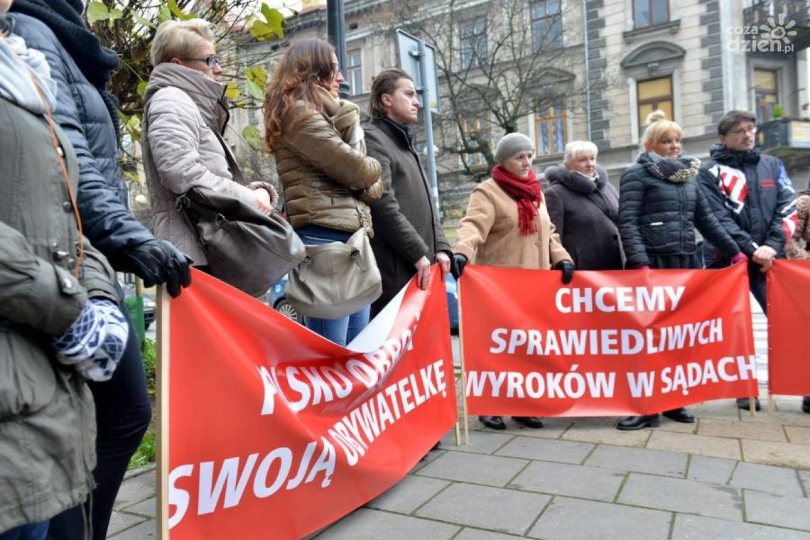 „Nie oddamy Matyldy!” - protest pod sądem