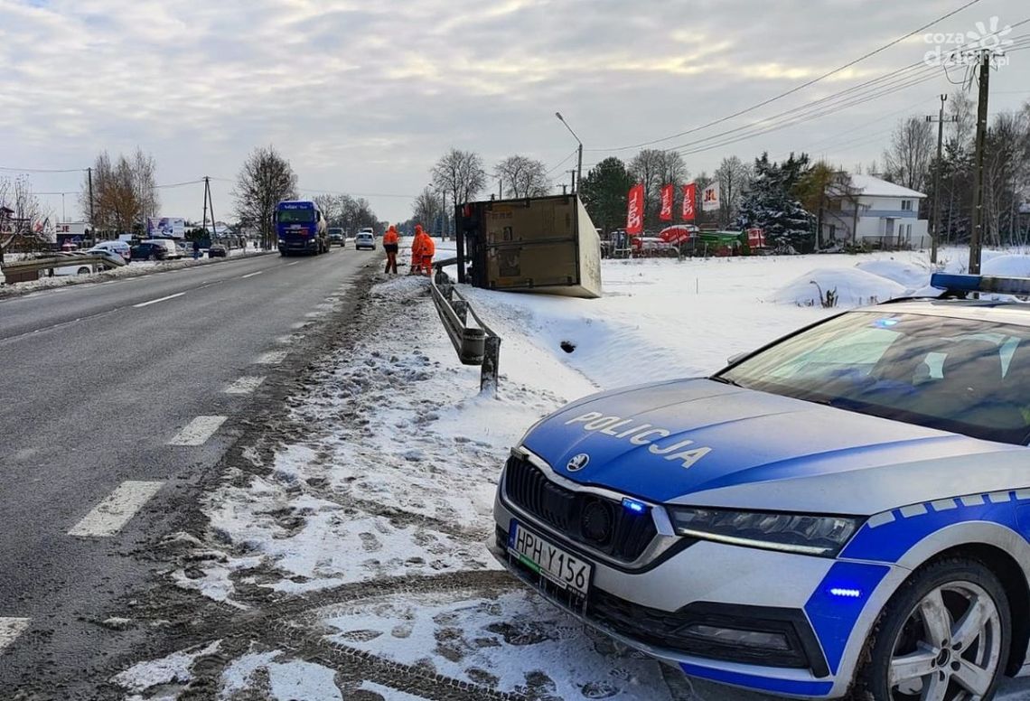 Niebezpieczny poranek na drogach