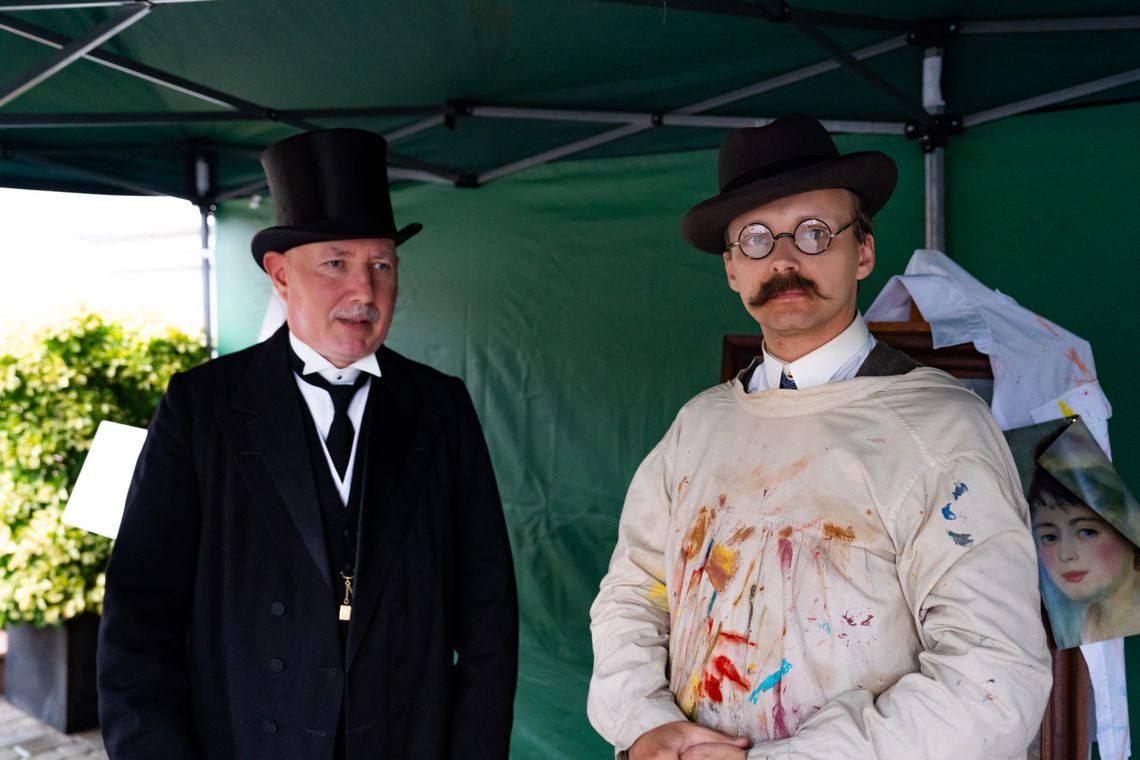 „Niecodzienna VISyta” – Radom na jeden dzień przeniósł się w czasy międzywojnia „Niecodzienna VISyta” – Radom na jeden dzień przeniósł się w czasy międzywojnia