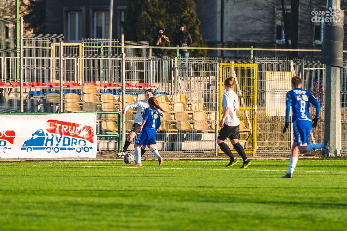 Niedziela z żeńskim futbolem. HydroTruck podejmie Polonię Niedziela z żeńskim futbolem. HydroTruck podejmie Polonię