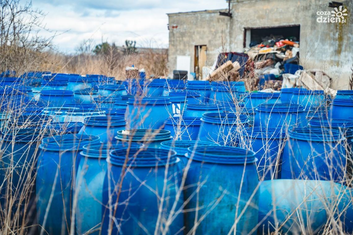 Nielegalne odpady w Strzałkowie Nielegalne odpady w Strzałkowie