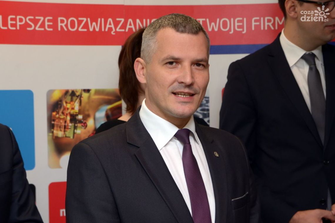 Niepewny los Rajkowskiego