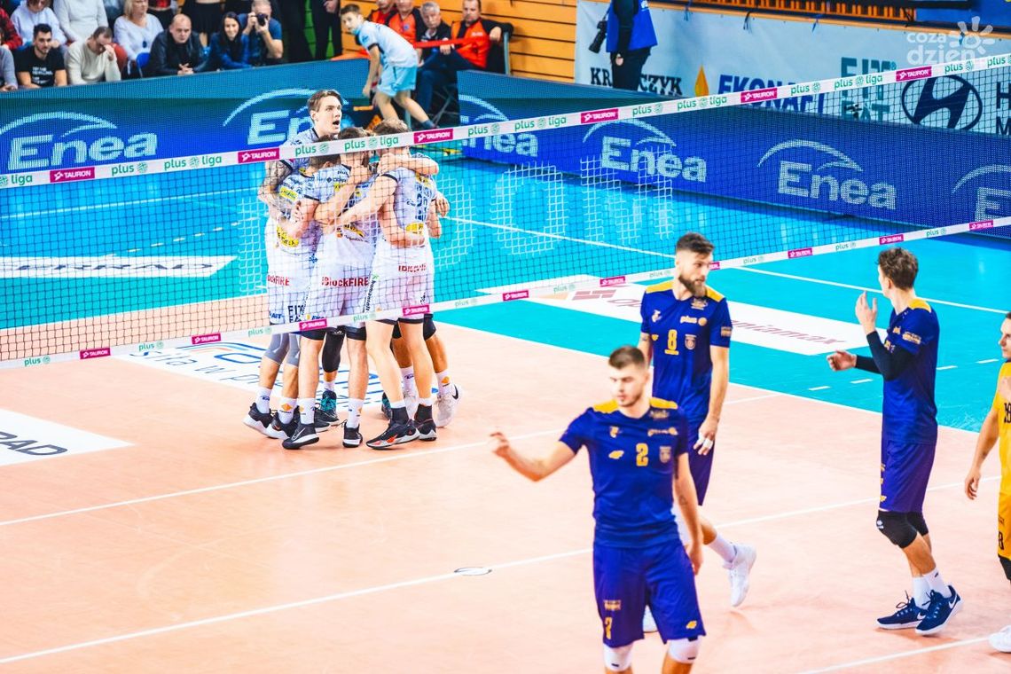 Niespodzianka w Warszawie! Cerrad Enea Czarni Radom rozpoczęli rundę rewanżową PlusLigi od zwycięstwa z Projektem!