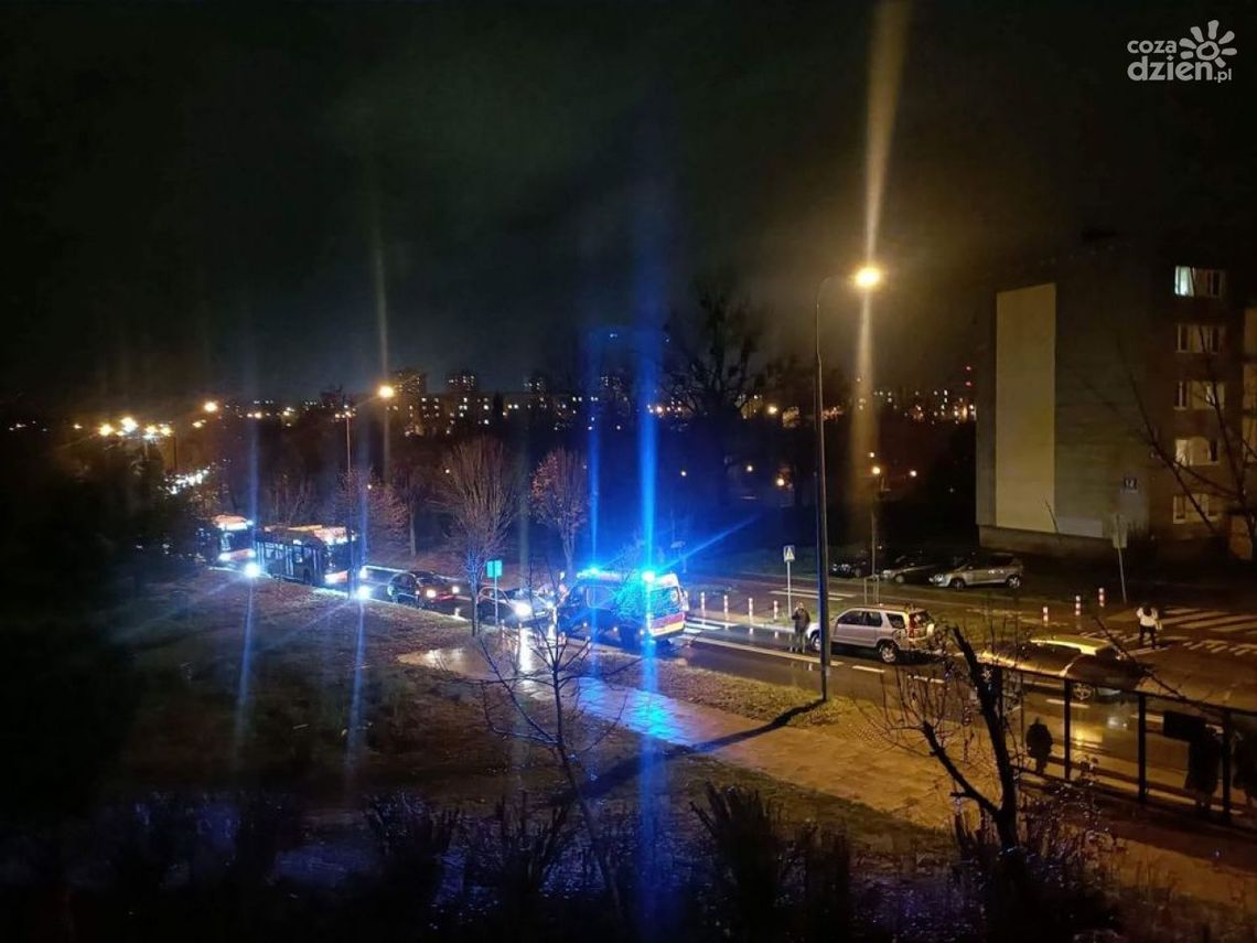 Nietrzeźwy kierowca potrącił przy ul. Sycyńskiej