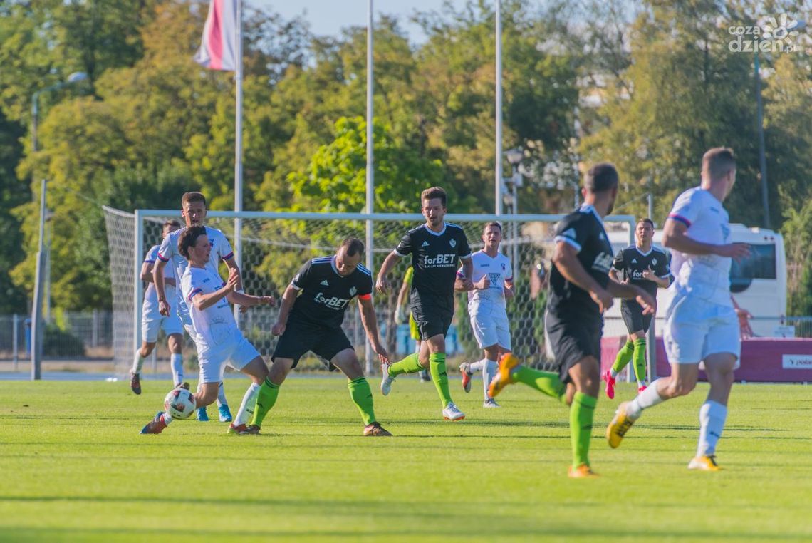 Niewygodny rywal Broni. Z Pelikanem jeszcze nie wygrali! Niewygodny rywal Broni. Z Pelikanem jeszcze nie wygrali!