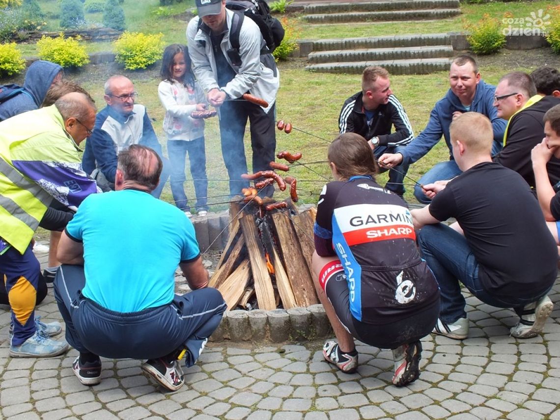 Niezapominajkowa Jazda z Miasta – Rowerowe Zielone Świątki Niezapominajkowa Jazda z Miasta – Rowerowe Zielone Świątki