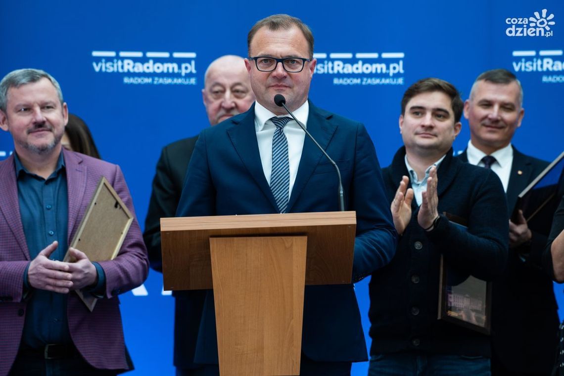 Niezrealizowane obietnice Radosława Witkowskiego. Winni radni i rząd