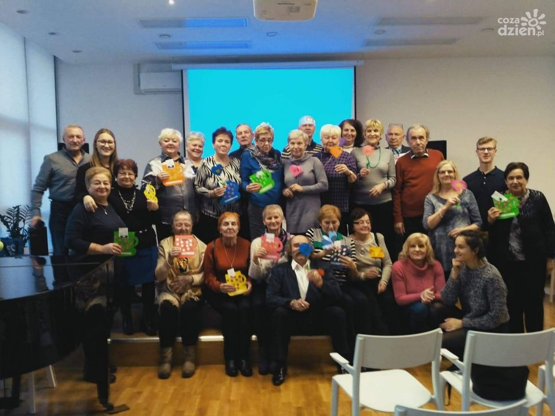 "NIEzwykła historia" uczniów "Kochanowskiego"