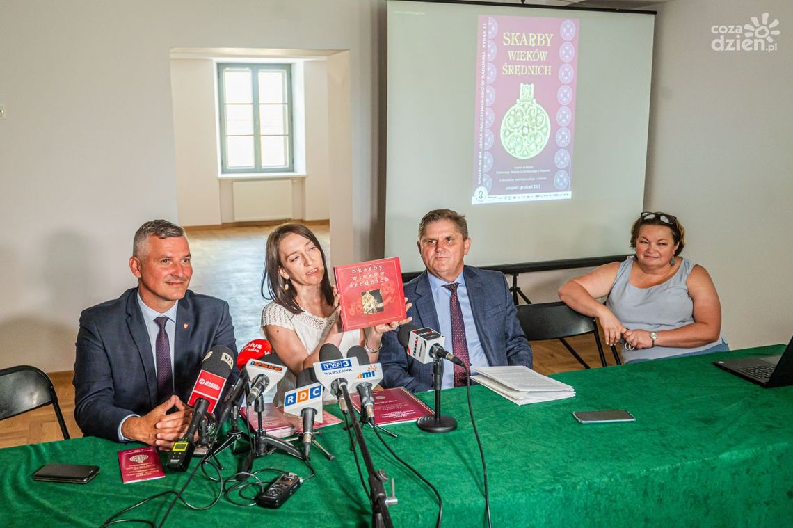 Niezwykłe precjoza w muzeum