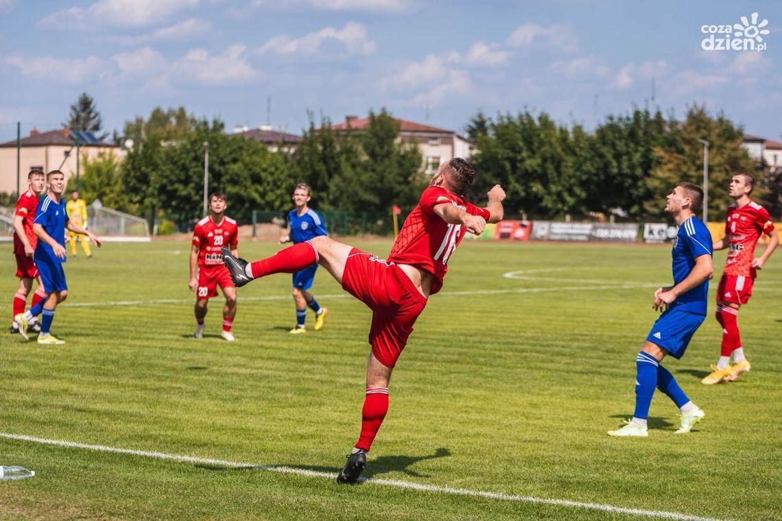 Niższe ligi: Energia Kozienice i Oskar Przysucha zbierają punkty