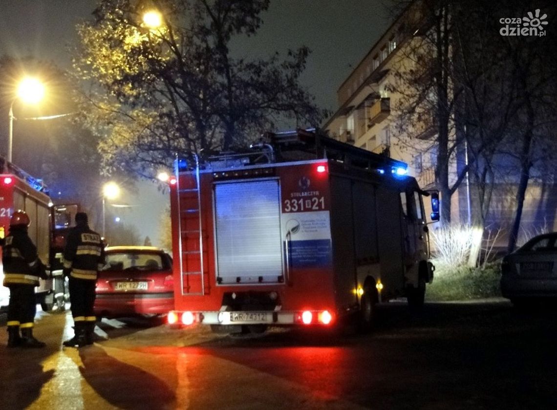 Nocny pożar na Plantach. Nie żyje jeden z domowników!