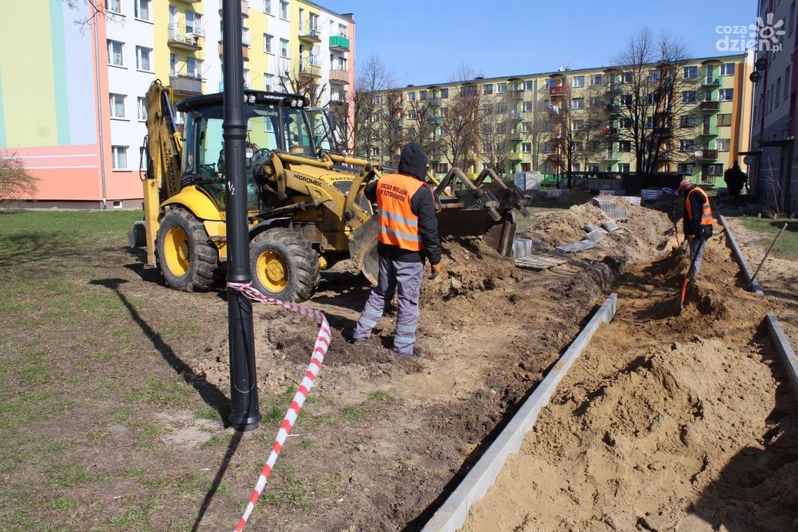 Nowa droga i chodnik na terenie gminy Szydłowiec