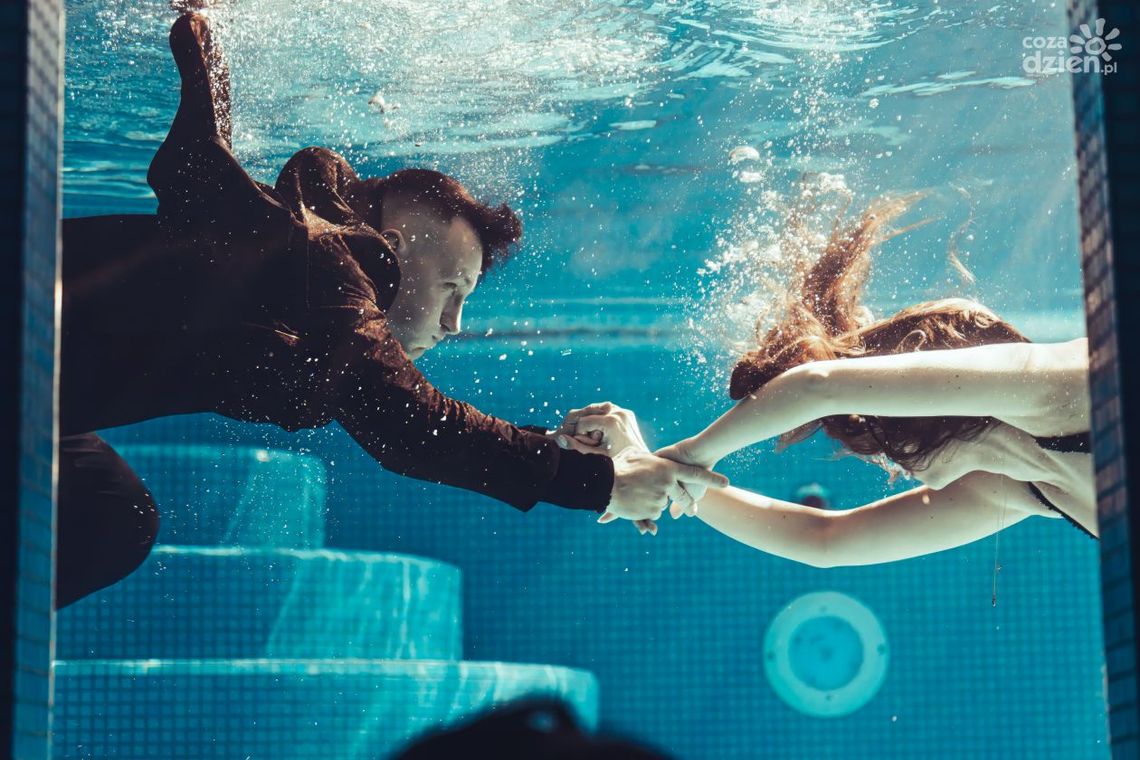 Nowa premiera od grupy Playboys. Niesamowity klimat!