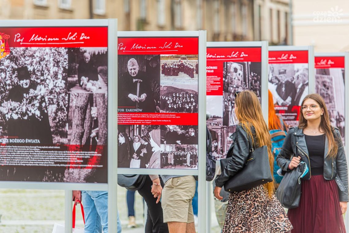 Nowa wystawa. Pamięci Prymasa Tysiąclecia