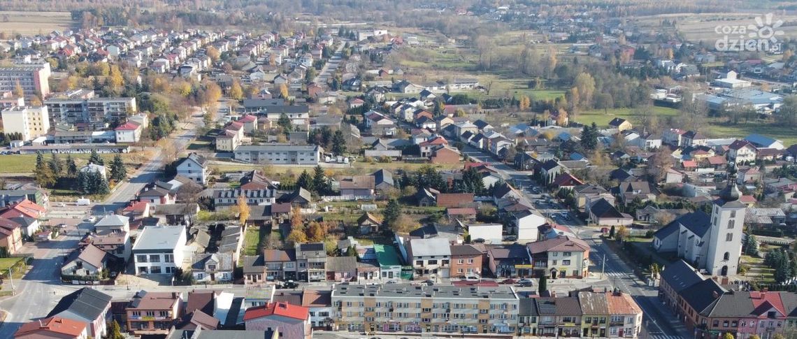 Nowe drogi i chodnik w Lipsku. Trwa budowa