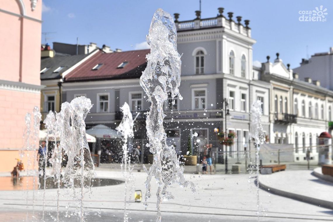 Nowe fontanny gotowe do odbioru - ZOBACZ PANORAMĘ 360 STOPNI!