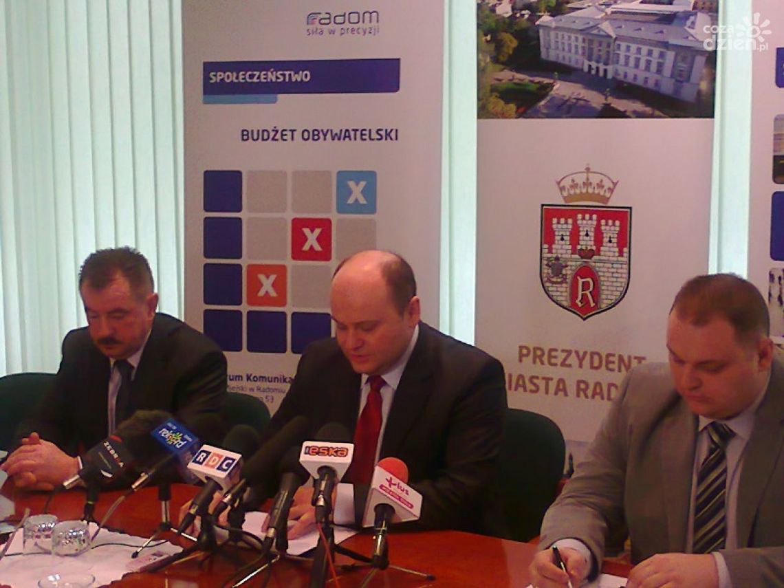 Nowocześniejsze szpitale i nowe autobusy? Nowocześniejsze szpitale i nowe autobusy?