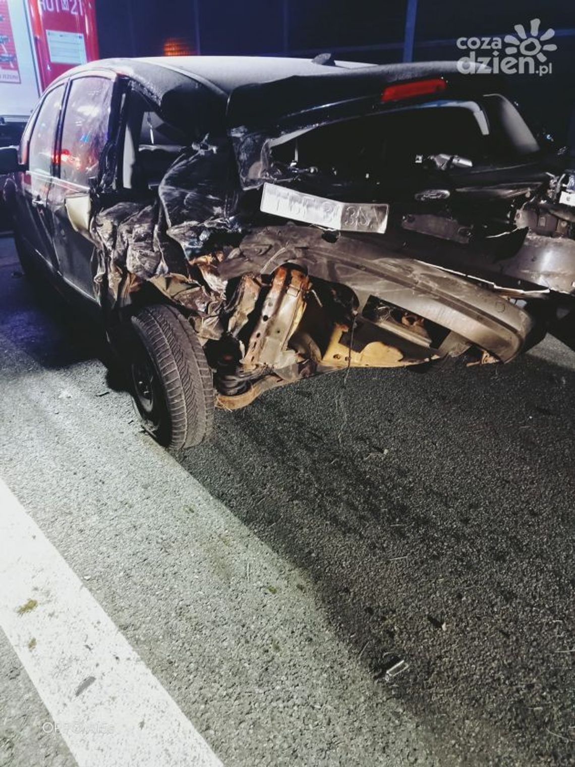 Nowy Gózd. Bus najechał na tył osobówki