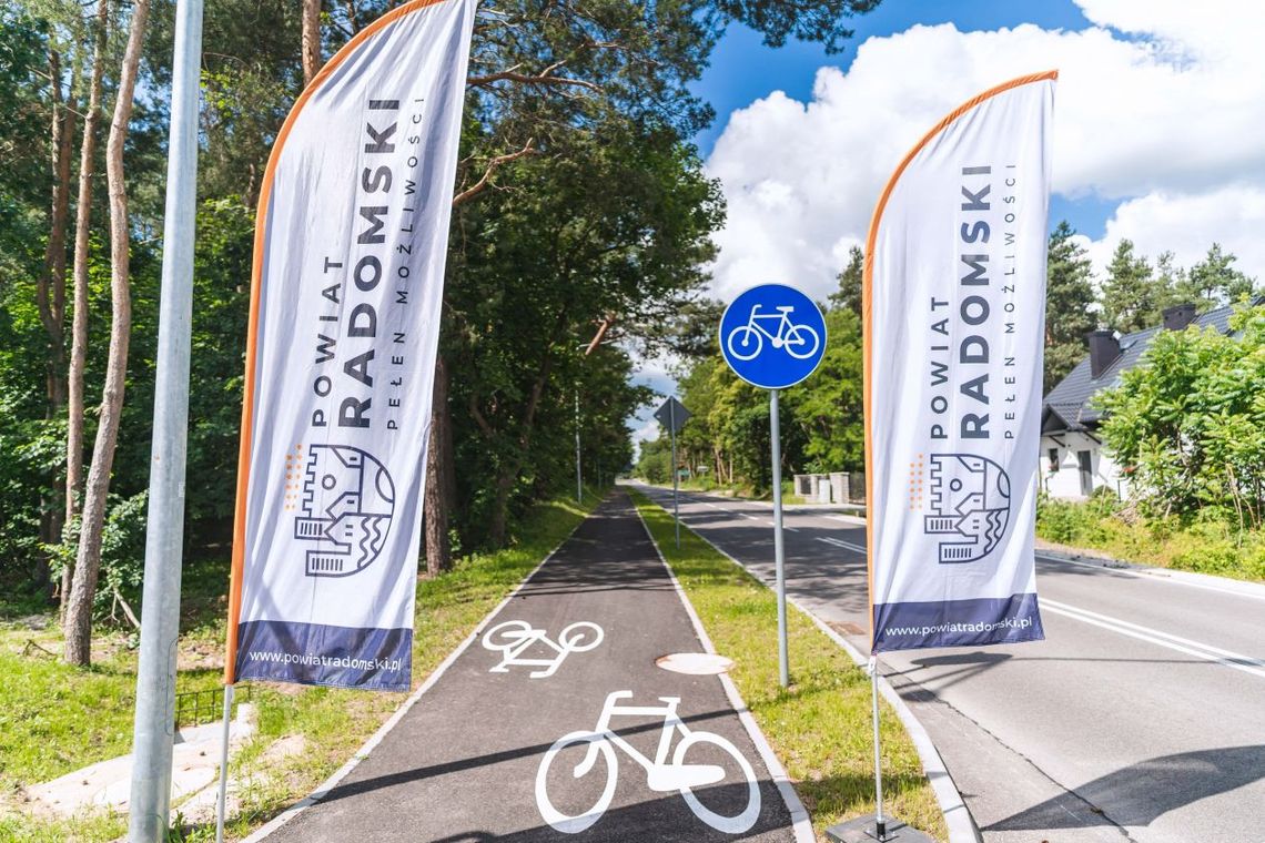 Nowy odcinek drogi powiatowej w Podgajku oddany do użytku Nowy odcinek drogi powiatowej w Podgajku oddany do użytku