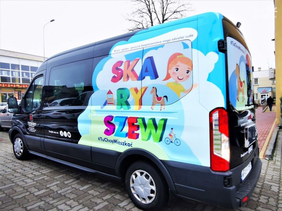 Nowy samochód dla schroniska w Skaryszewie