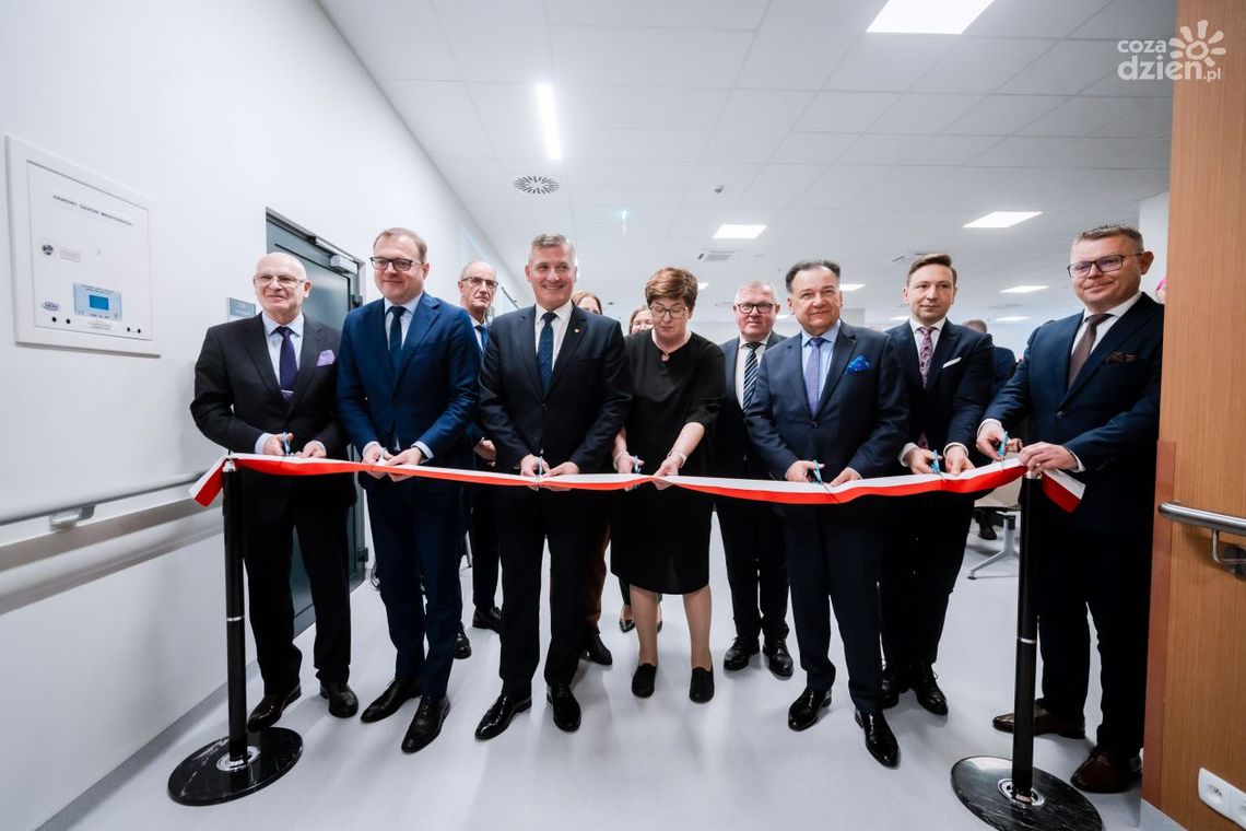 Nowy SOR przy szpitalu na Józefowie otwarty Nowy SOR przy szpitalu na Józefowie otwarty