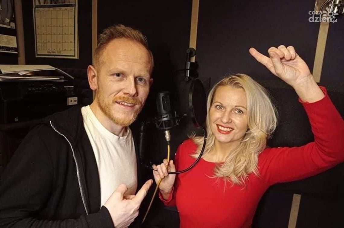 Nowy utwór Macieja Roteiro. To piosenka "Zapach Bzu"