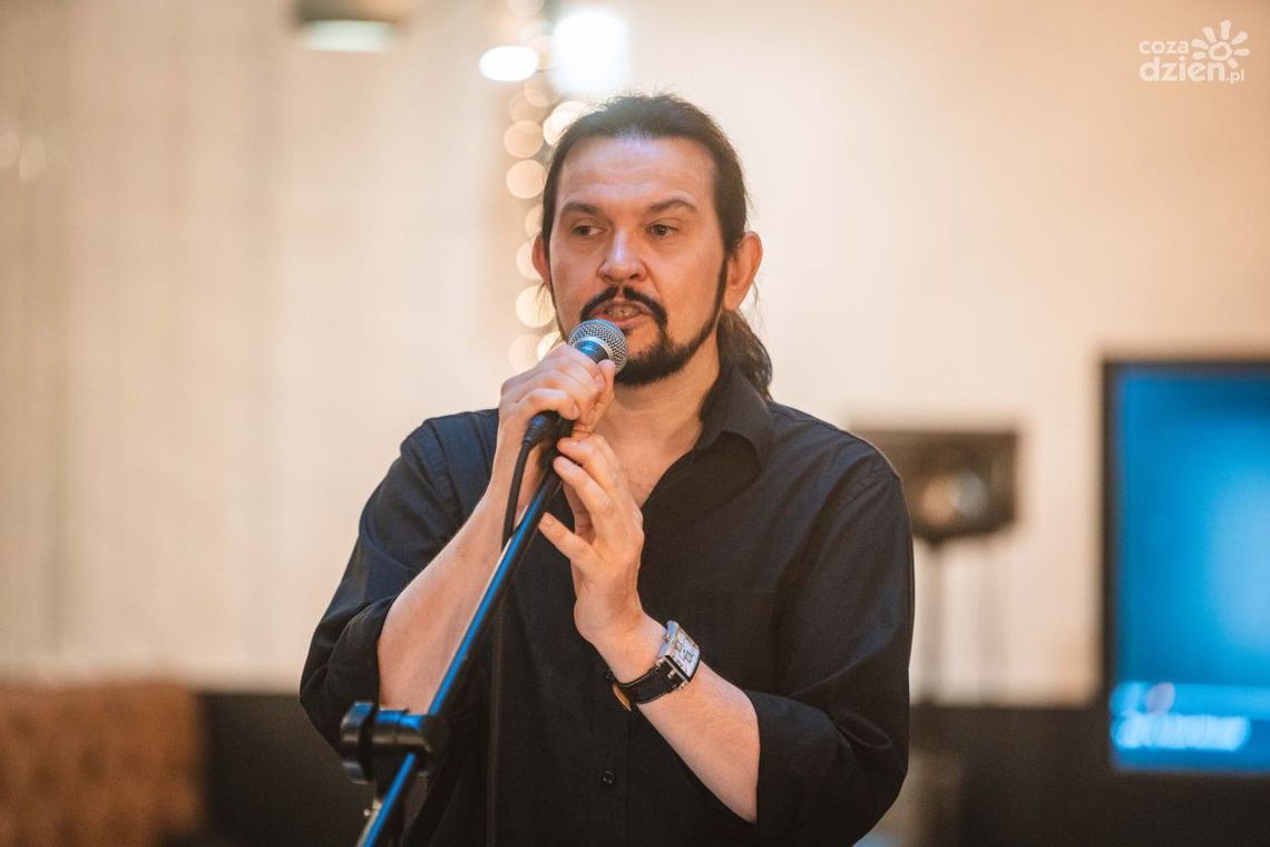 Nowy utwór Pawła Mosiołka