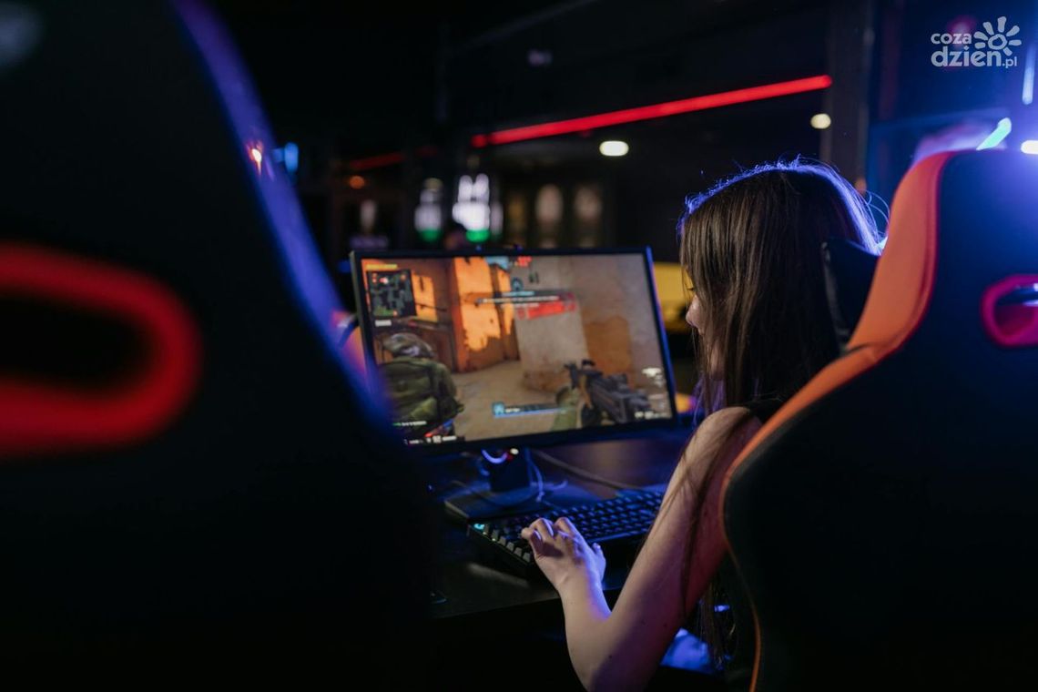 Nvidia GeForce RTX 4080: analiza najnowszej karty graficznej dla profesjonalistów Nvidia GeForce RTX 4080: analiza najnowszej karty graficznej dla profesjonalistów