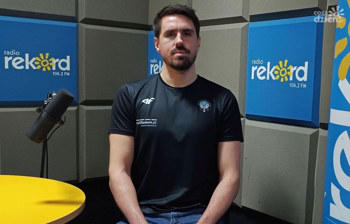 O lidze, pucharze z Jastrzębskim Węglem i sytuacji w klubie. Tomasz Kalembka, kapitan Czarnych Radom gościem Radia Rekord O lidze, pucharze z Jastrzębskim Węglem i sytuacji w klubie. Tomasz Kalembka, kapitan Czarnych Radom gościem Radia Rekord