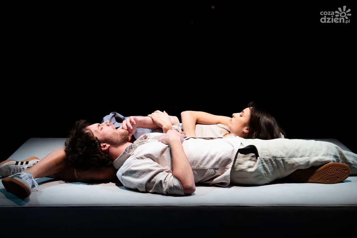 O miłości zwycięskiej. Premiera w radomskim teatrze