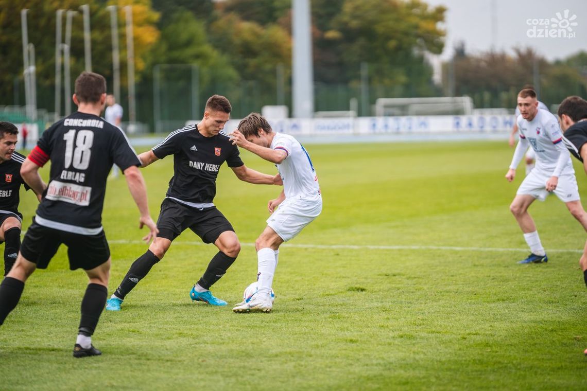 O punkty walczą 3. ligowcy. Wyjazd Broni Radom a Pilica Białobrzegi podejmie Mławiankę