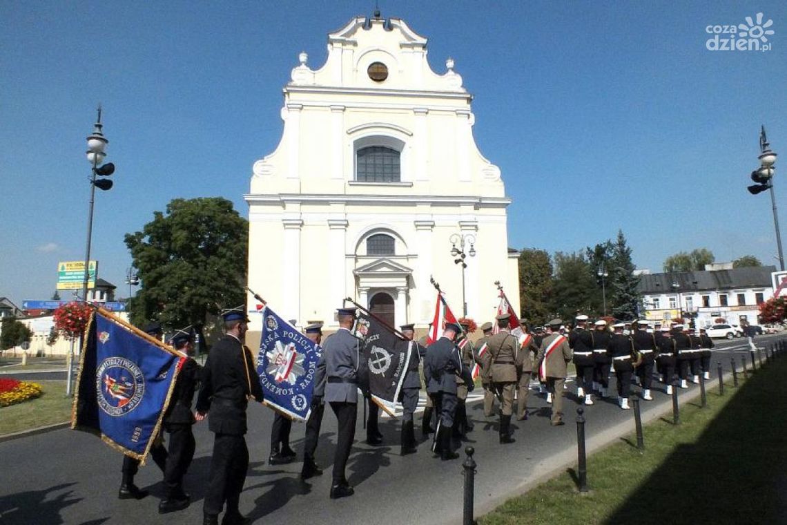 Obchody 71. rocznicy rozbicia więzienia UB Obchody 71. rocznicy rozbicia więzienia UB
