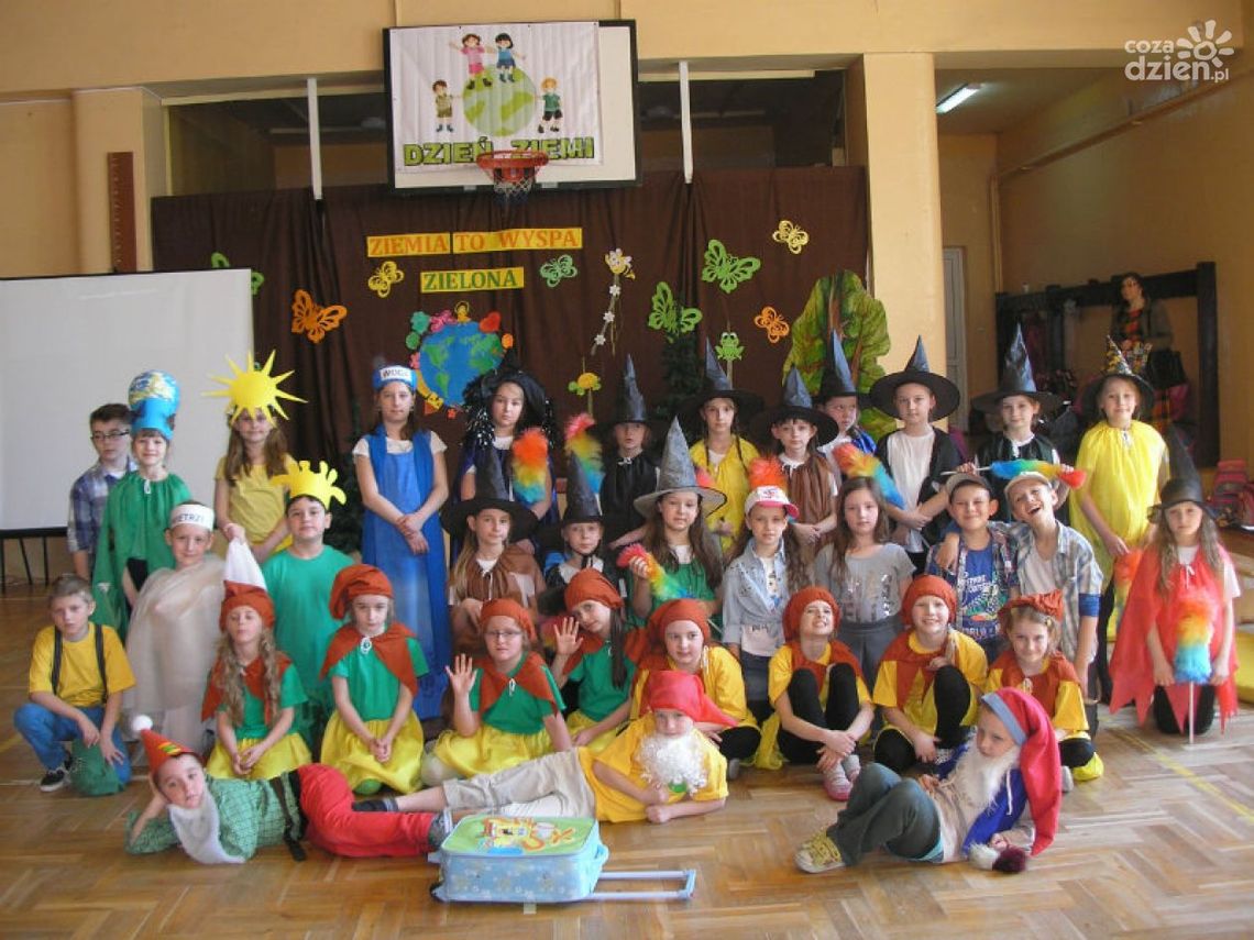 Obchody Dnia Ziemi w PSP nr 15