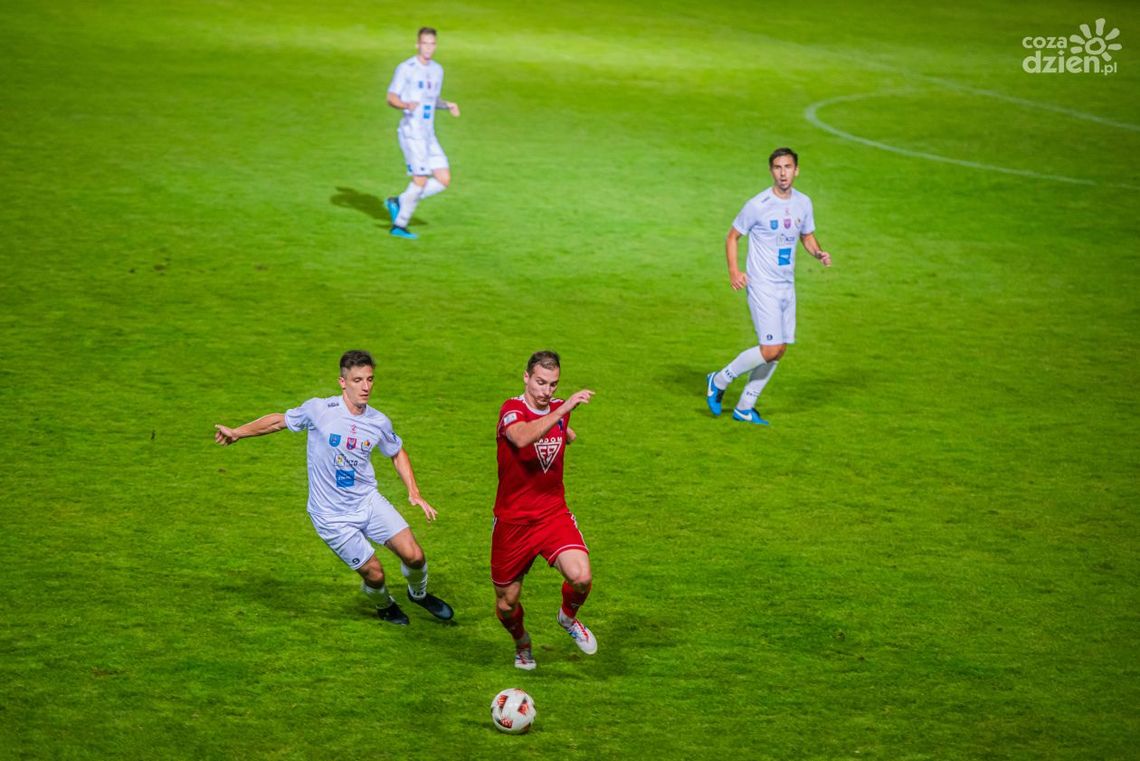 Obie drużyny potrzebują punktów. Ursus podejmie Broń