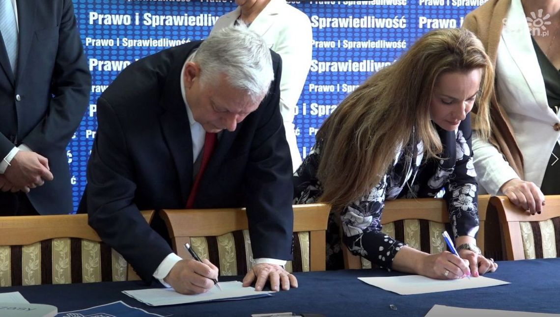 Obywatelska inicjatywa przeciwko seksualizacji dzieci w szkołach. PiS zachęca do składania podpisów