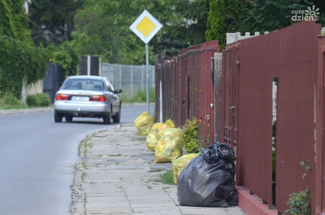 Od 1 października wyższe opłaty za śmieci Od 1 października wyższe opłaty za śmieci