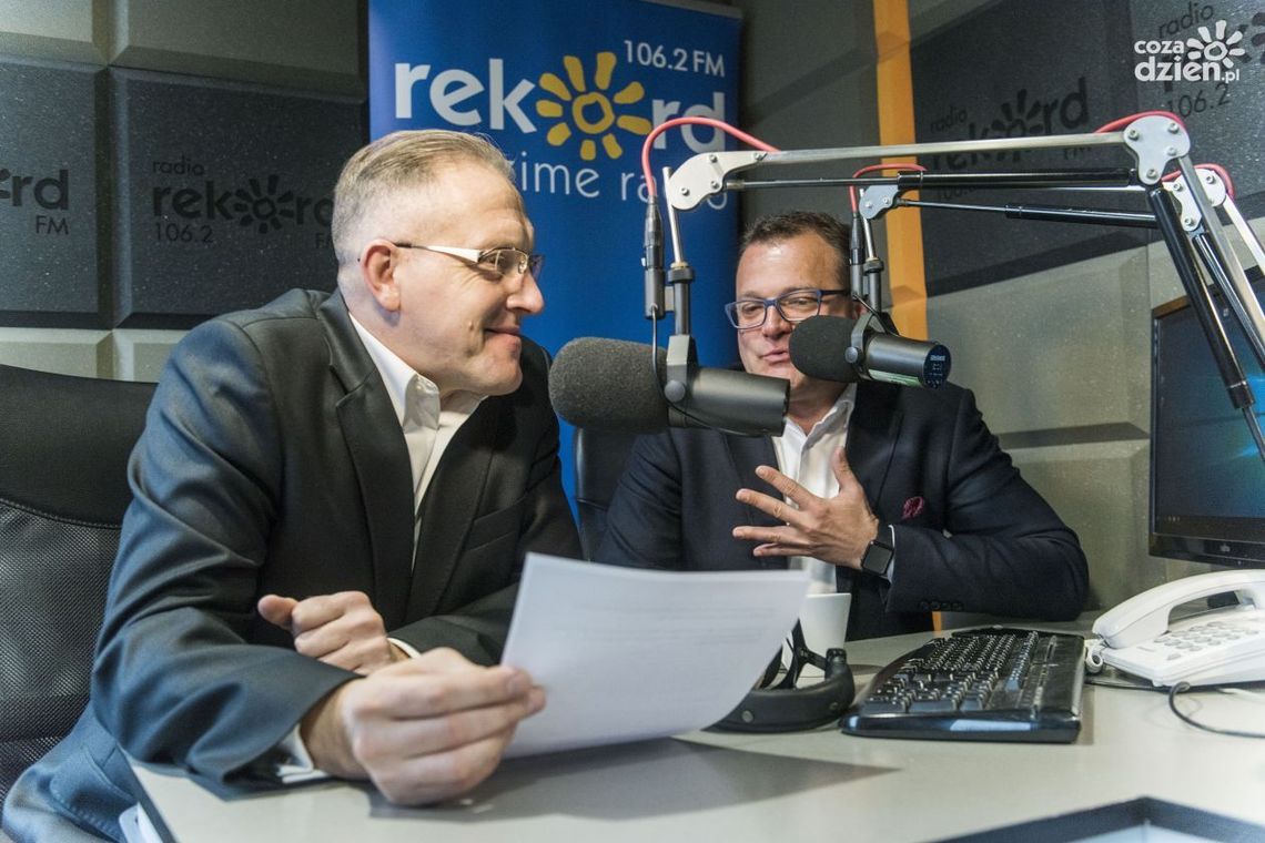 Od czwartku nowy prowadzący poranną rozmowę Radia Rekord