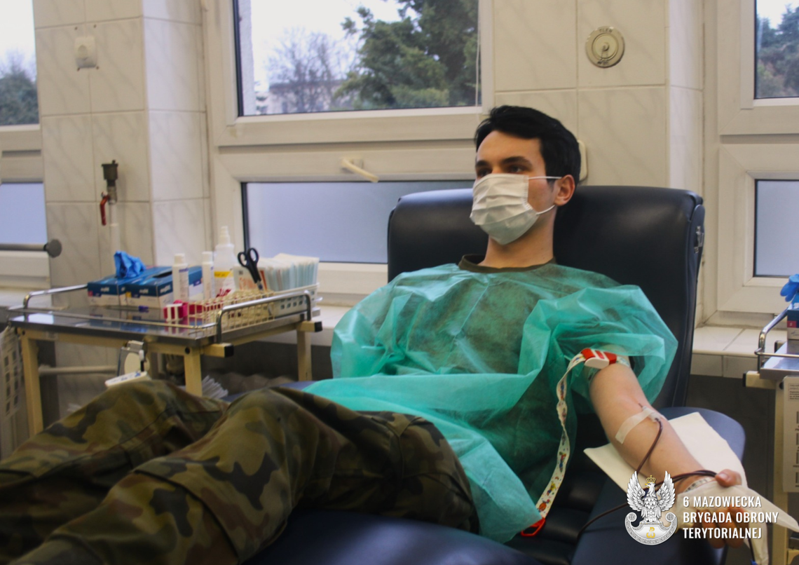 Oddali krew z okazji święta brygady