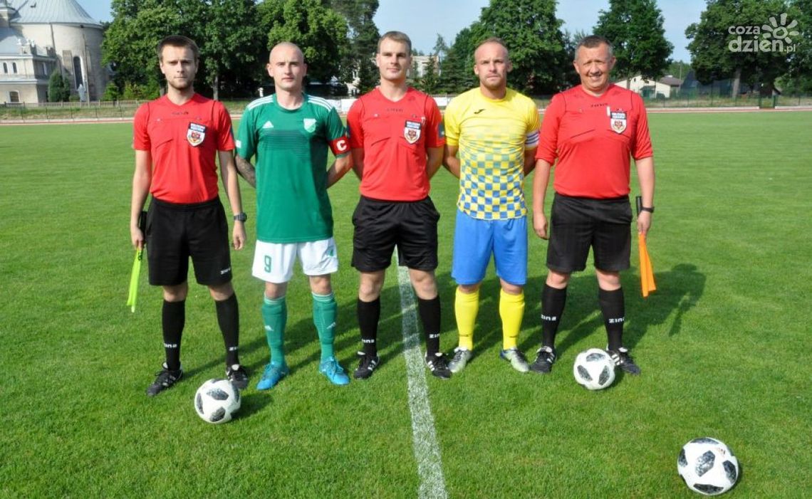 Okręgówka. Dramat Prochu, zwycięstwa radomskich klubów