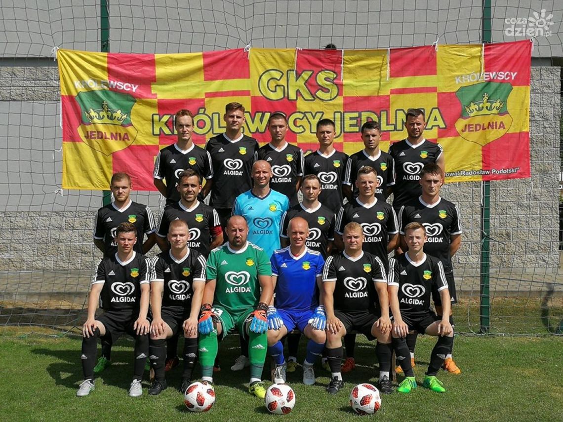 Okręgówka. Transfery Mazowsza, mocni rywale Królewskich