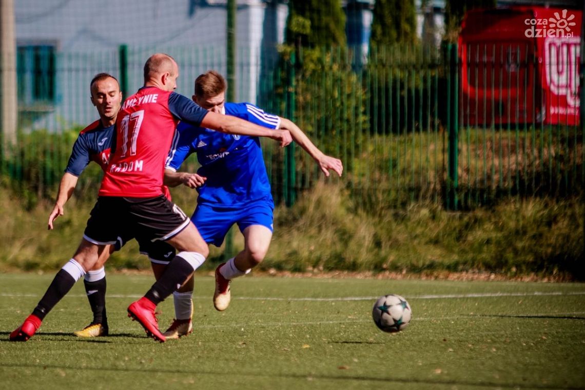 Okręgówka. Warka mistrzem rzutem na taśmę