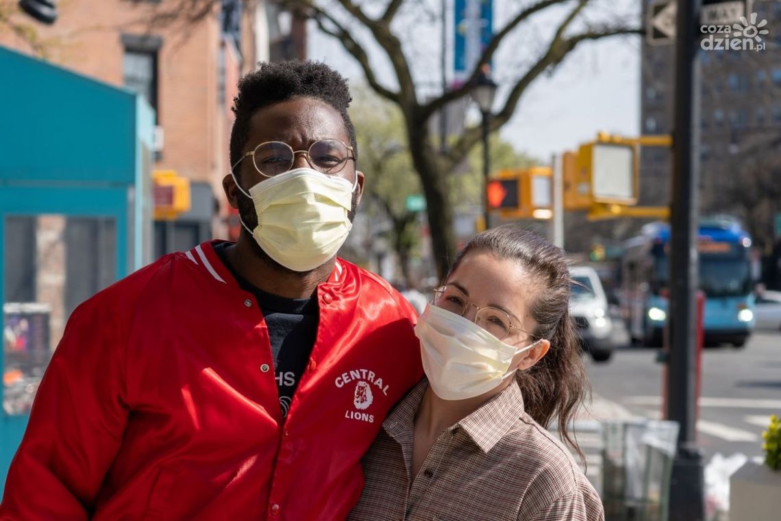 Okulary i maseczka ochronna - jak je nosić, żeby było nam wygodnie? Okulary i maseczka ochronna - jak je nosić, żeby było nam wygodnie?