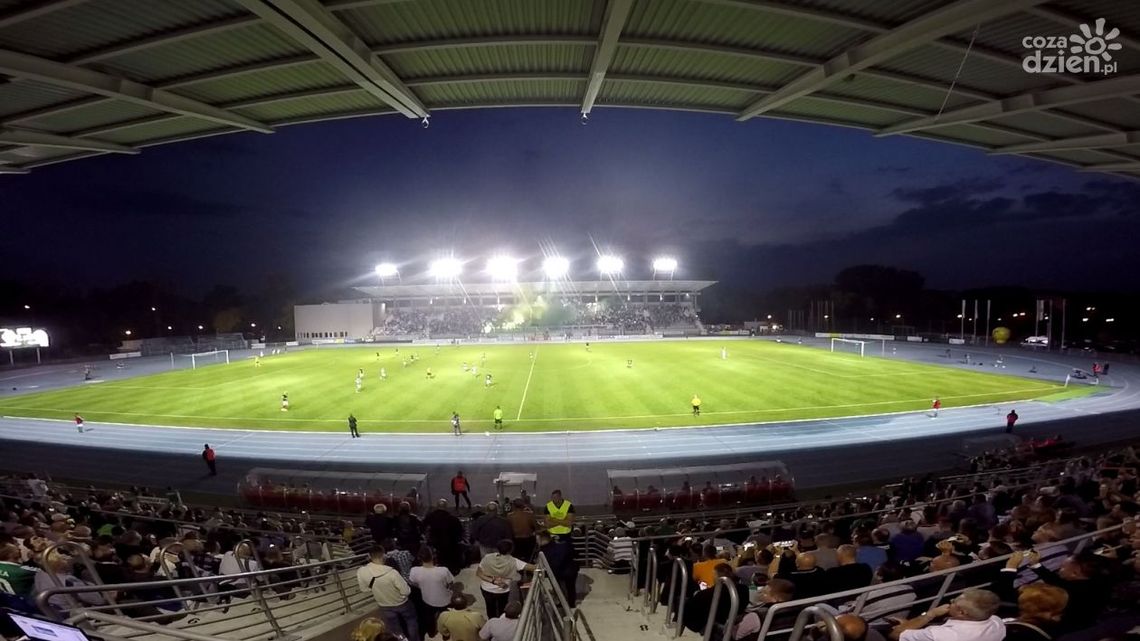 OPRAWA KIBICÓW RADOMIAKA RADOM! (VIDEO)